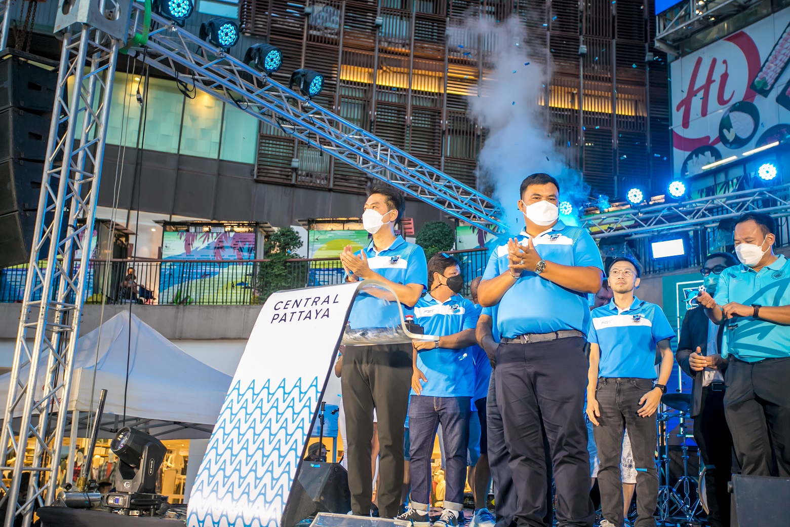 เปิดตัวสโมสรพัทยา ดอลฟินส์ ยูไนเต็ดเตรียมฟาดแข้งไทยลีค 3 โซนภาคตะวันออก