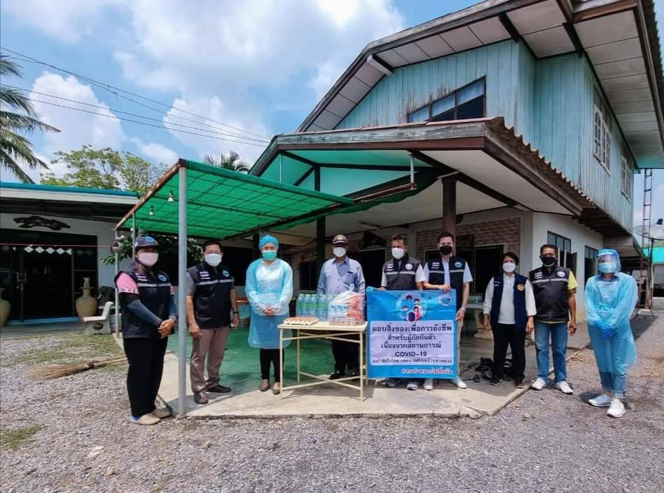 ทต.บ้านท่าหลวง นำเครื่องอุปโภคบริโภค  เยี่ยมผู้ที่ได้รับผลกระทบเนื่องในสถานการณ์โควิด-19 