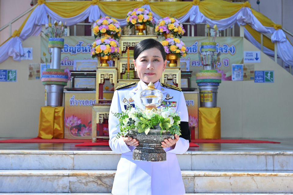 นครปฐมอัญเชิญพระบรมสารีริกธาตุ สรงน้ำหน้าพระปฐมเจดีย์ รับสงกรานต์ 2569 