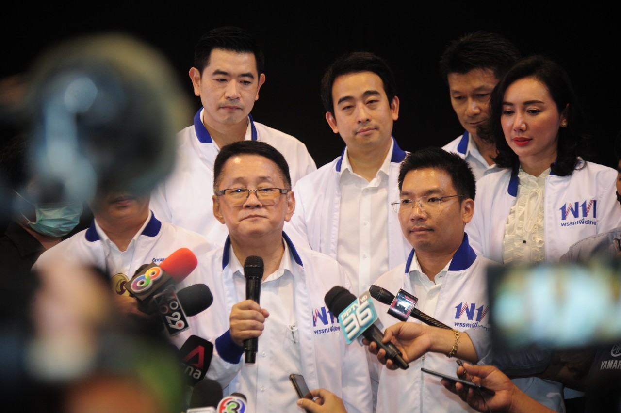 "เลขาฯเพื่อไทย"ชี้"บิ๊กตู่"อยู่บ้านพักหลวงเข้าข่ายผลประโยชน์ทับซ้อน-ขัดจริยธรรม