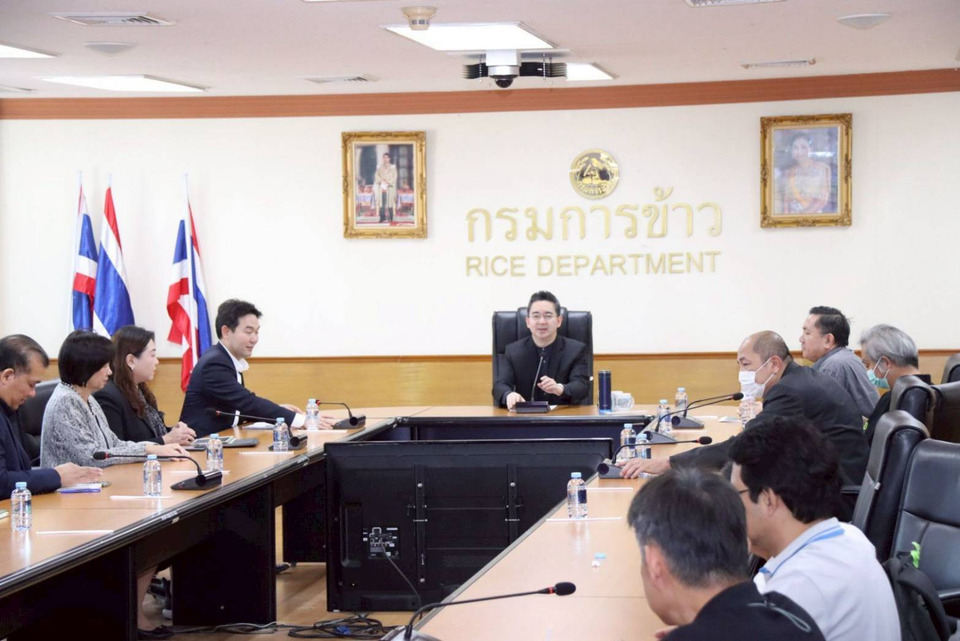 กรมการข้าว ร่วมหารือ ศูนย์วิทยาศาสตร์ข้าว ม.เกษตร กำแพงแสน เดินหน้า “Carbon Farming” ยกระดับการผลิตข้าวไทยสู่ความยั่งยืน 