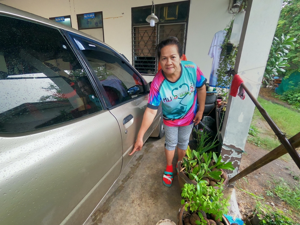 กลุ่มสัตหีบร้องถูกปาหินใส่รถ จนท.ตำรวจเร่งติดตามจับกุม