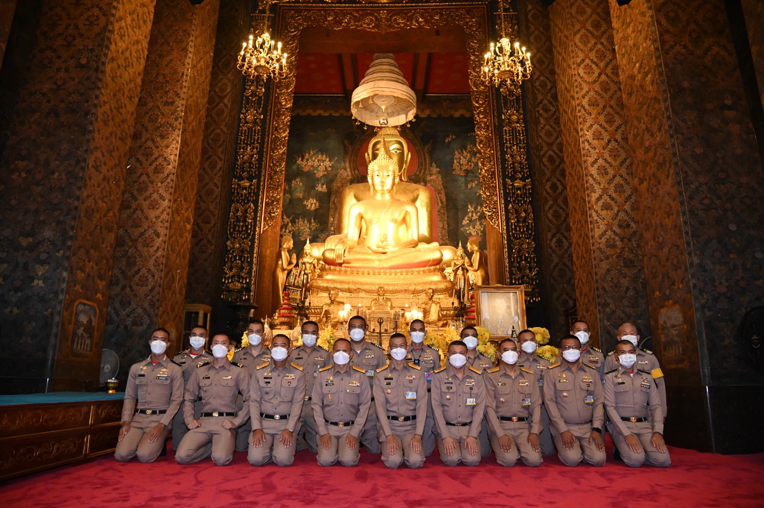 ผู้บัญชาการโรงเรียนนายเรือ นำคณะผู้บังคับบัญชา อาจารย์ และนักเรียนนายเรือ เข้ากราบนมัสการสมเด็จพระวันรัต นำเรียนการจัดพิธีบรรพชาอุปสมบท นักเรียนนายเรือ