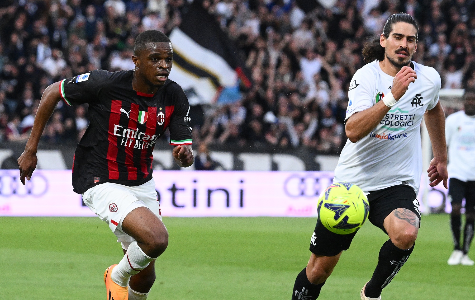 "สเปเซีย" พลิกล็อกถล่ม "เอซี มิลาน" 2-0 