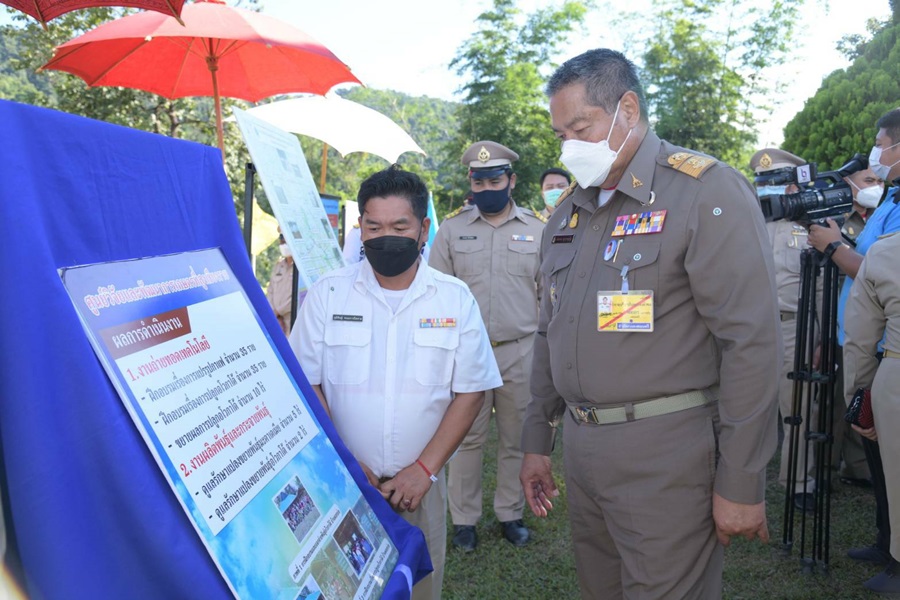 องคมนตรีเชิญถุงพระราชทานและติดตามโครงการฯเกษตรที่สูงฯ จ.เชียงราย