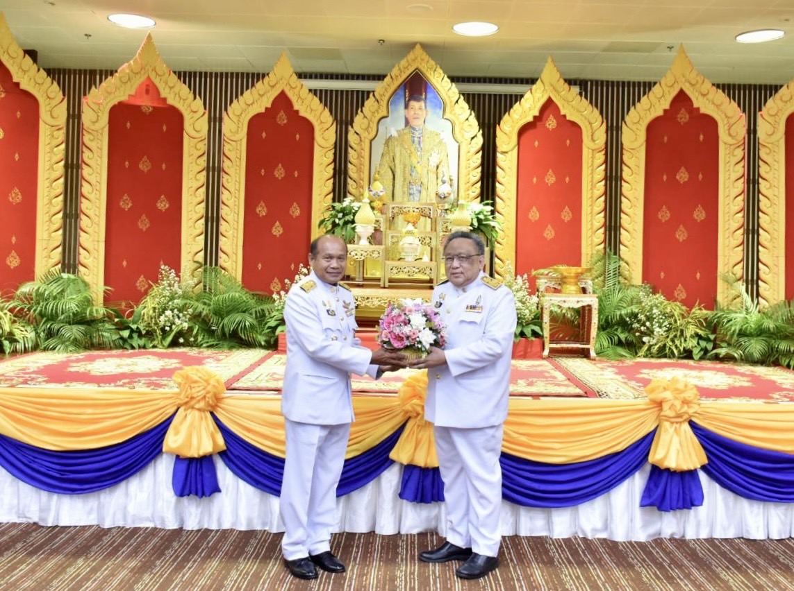 โปรดเกล้าฯ แต่งตั้งศาสตราจารย์พิเศษ"ธงทอง จันทรางศุ"นายกสภามหาวิทยาลัยราชภัฏร้อยเอ็ด