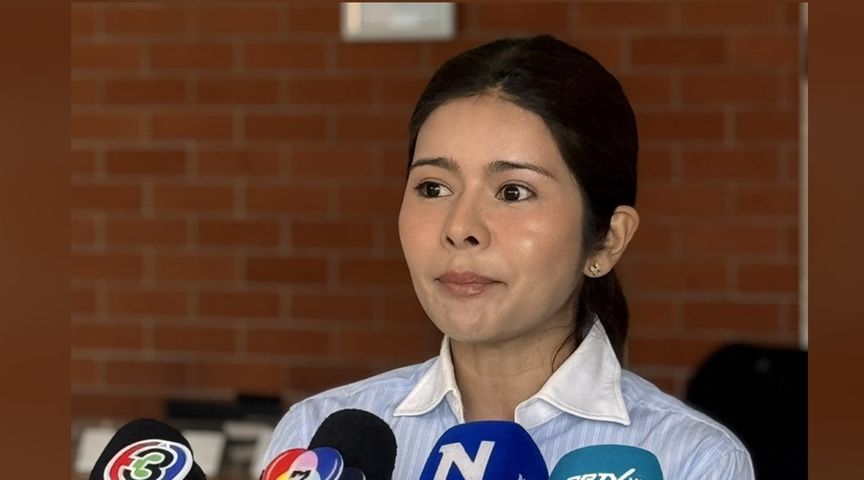 “ลิซ่า” ซัดเด้งผู้ว่าฯ-รองผู้ว่าฯ ภูเก็ต แค่ละครตบตา จี้ “อนุทิน” ถอนรากขบวนการส่วย เตรียมลากสอบในสภาฯ พ่วงแชทหลุด "ช่วยน้ำเงินด้วย" 