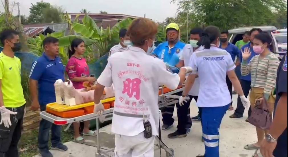 ถังบรรจุแอลกอฮอล์ระเบิด พ่อค้าของเก่าสาหัส ไฟคลอก 80 % หลังใช้แก๊สผ่าถัง