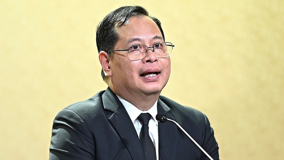 “ปกรณ์” ยกกฎหมายปกครองคุ้มครองคำสั่ง-มติ กสทช. ชี้ใช้ได้ทุกกรณี ปม “นพ.สรณ” นั่งประธาน