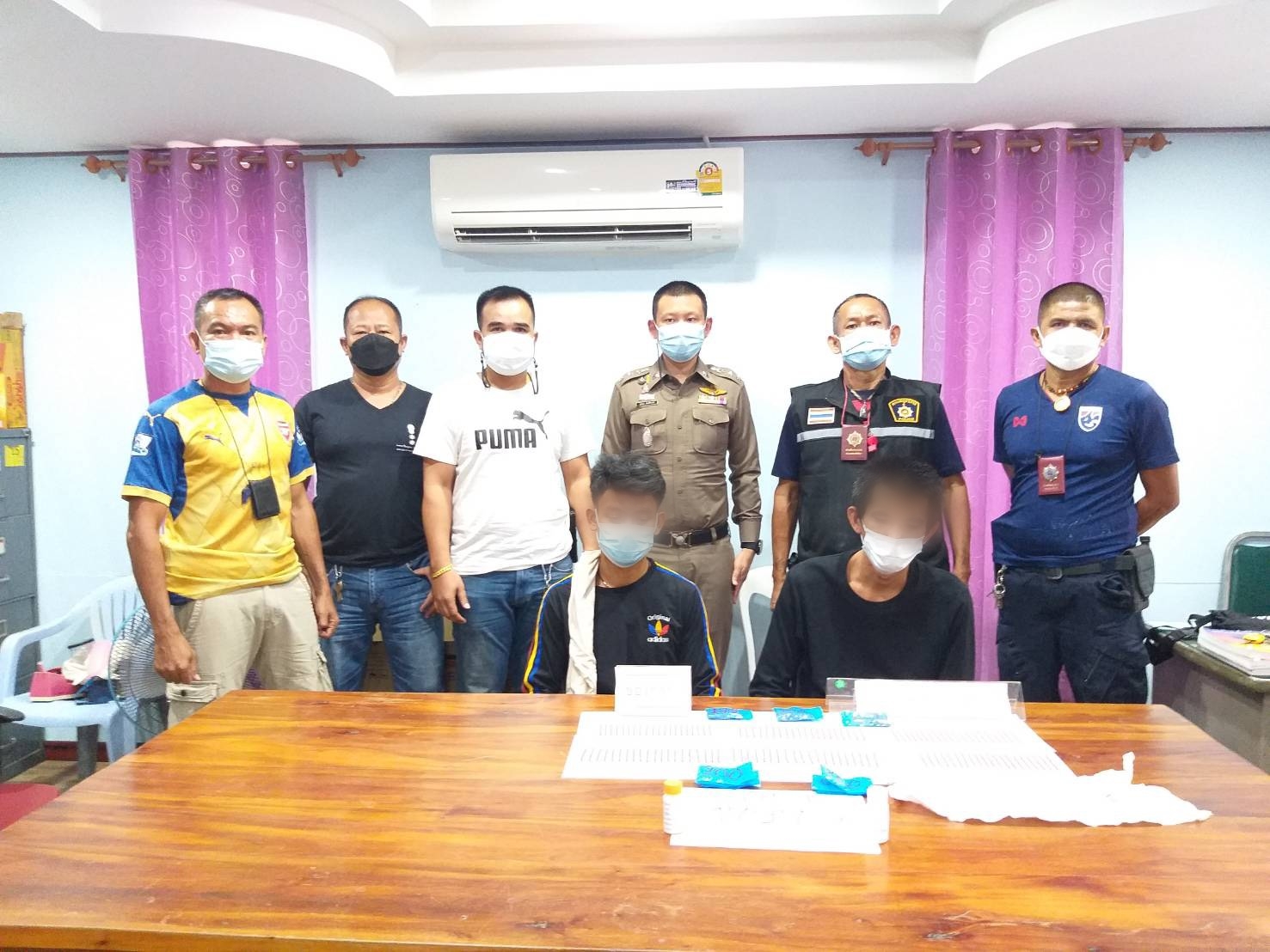 สืบท่าหลวง บุกรวบสองเอเย่นต์ยานรก