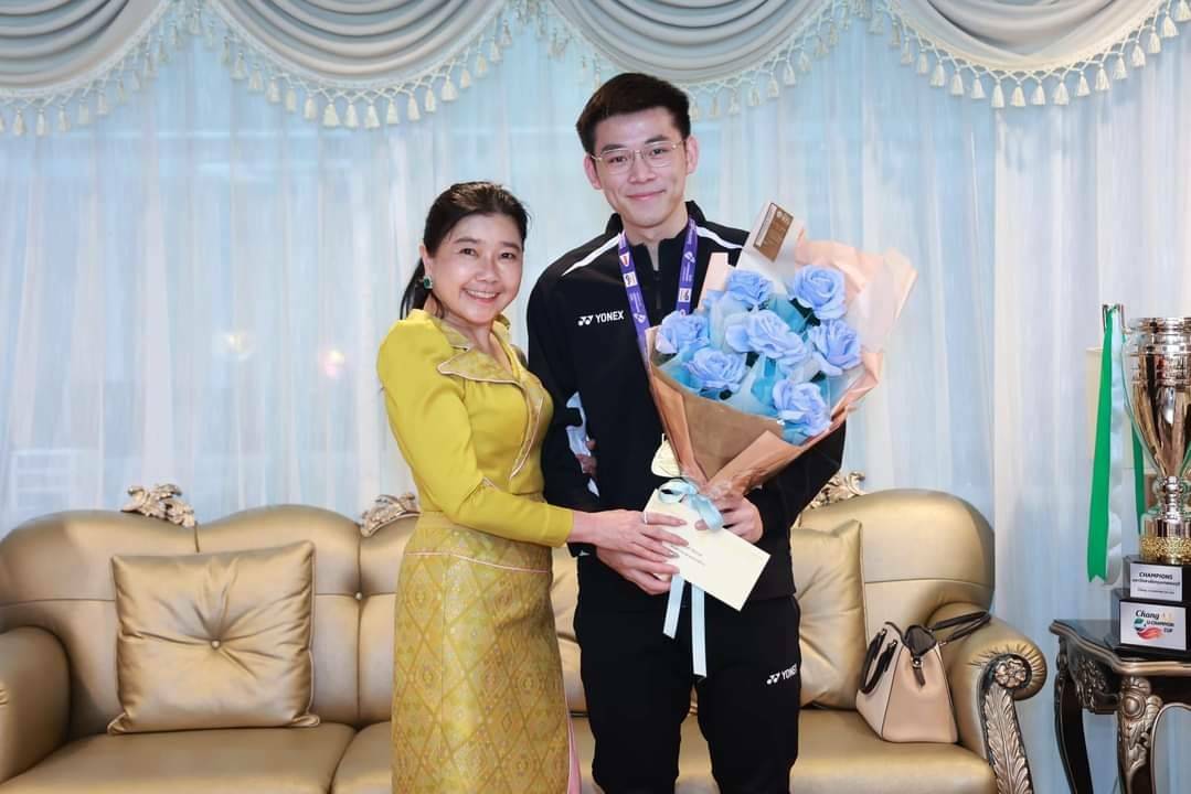 ม.กรุงเทพธนบุรี ร่วมแสดงความยินดี "วิว กุลวุฒิ” สร้างประวัติศาสตร์คว้าเหรียญเงินแบดมินตันชายเดี่ยวในกีฬาโอลิมปิกเกมส์ 2024