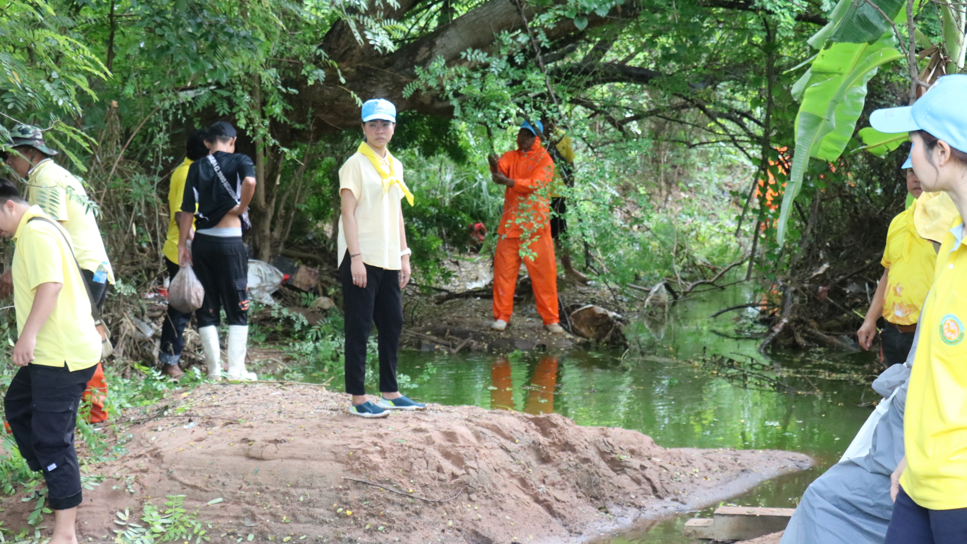 โคราชขุดลอกกำจัดสิ่งกีดขวางเส้นทางน้ำธรรมชาติเตรียมรับสถานการณ์น้ำท่วมซ้ำซาก