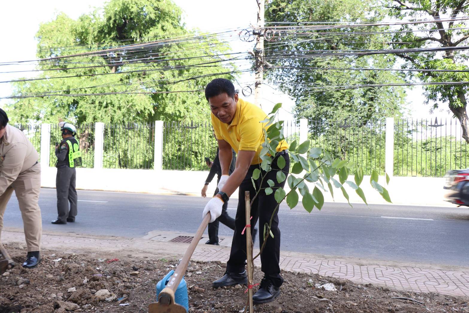 ดอนเมือง ปลูกต้นไม้สร้างพื้นที่สีเขียว เนื่องในวันสิ่งแวดล้อมโลก
