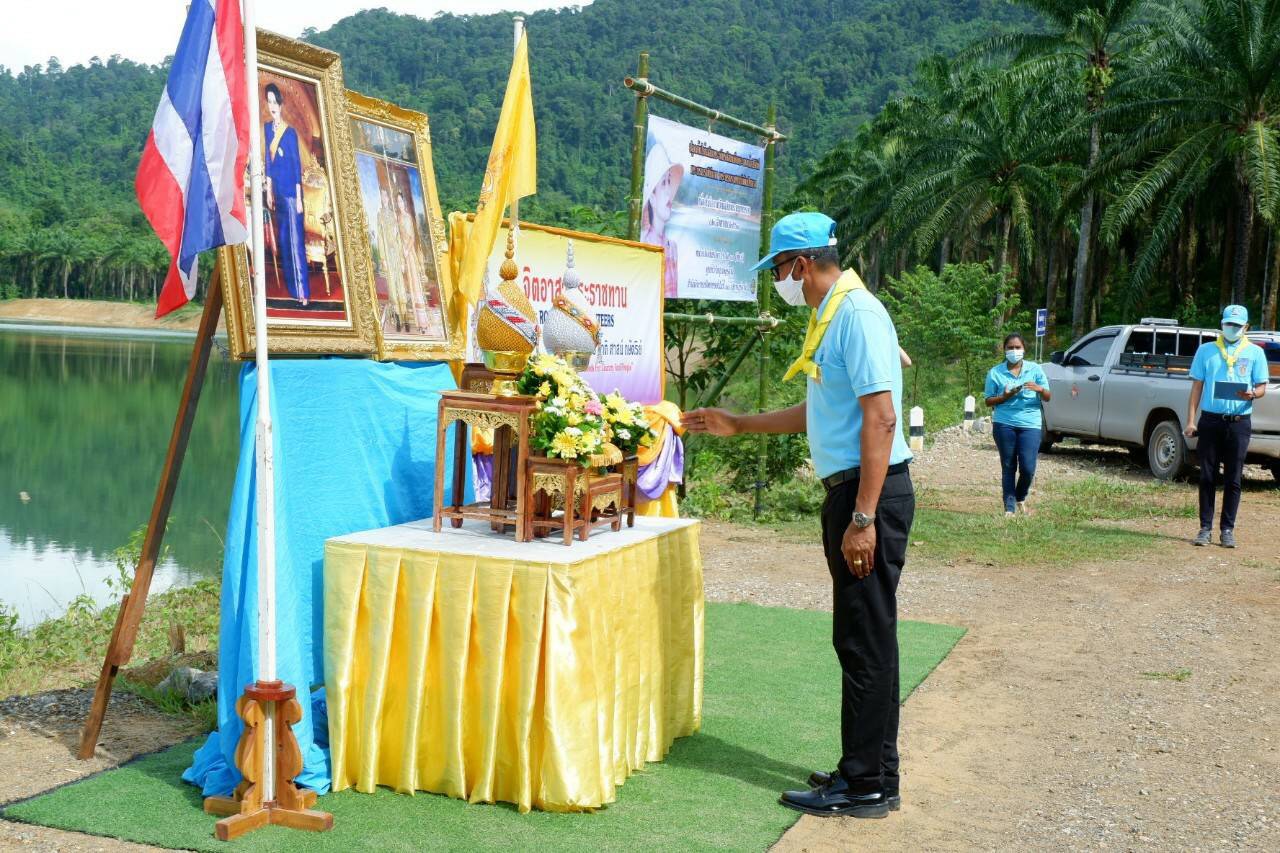 อำเภอชัยบุรี ร่วม กิจกรรมเฉลิมพระเกียรติในโอกาสวันเฉลิมพระชนมพรรษาสมเด็จพระบรมราชชนนีพันปี