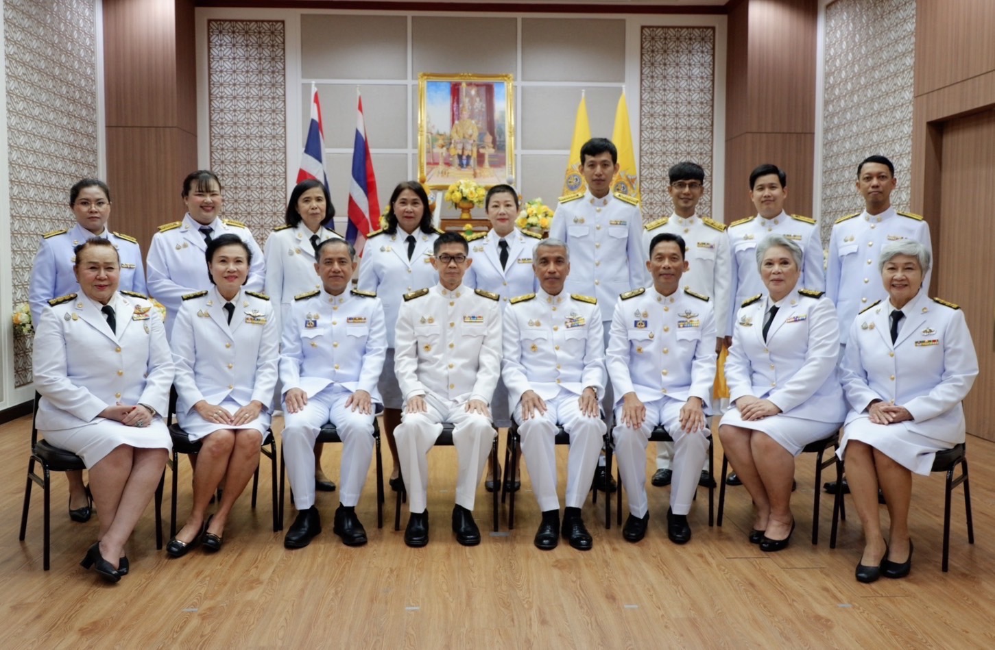 ศาลแพ่งมีนบุรีและศาลอาญามีนบุรีแผนกคดีเยาวชนและครอบครัว จัดพิธีถวายสัตย์ปฏิญาณเพื่อเป็นข้าราชการที่ดีและพลังของแผ่นดิน ประจําปี 2567 