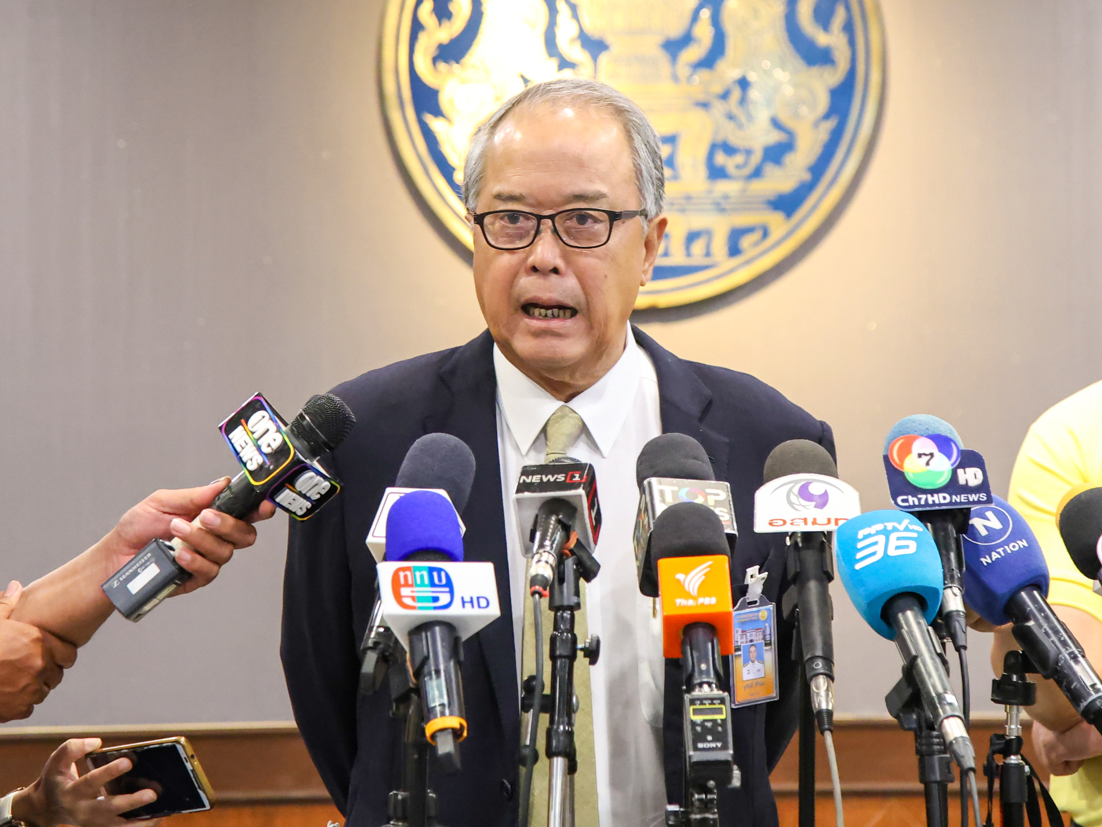 "ชูศักดิ์" ย้ำ "นิรโทษกรรมฉบับเพื่อไทย" ไม่รวม ม.110, ม.112 หวังยื่นร่างทันเปิดสมัยประชุม 