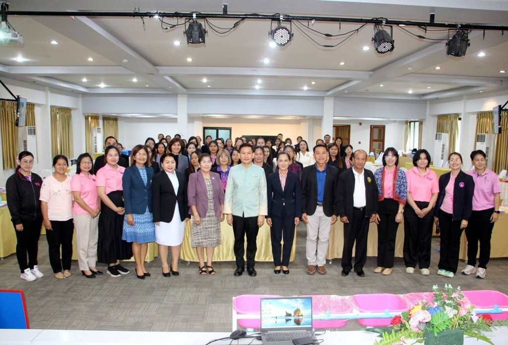 พม.ร้อยเอ็ด อบรมพัฒนาศักยภาพครูเด็กเล็ก ยกระดับศูนย์พัฒนาเด็กเล็ก