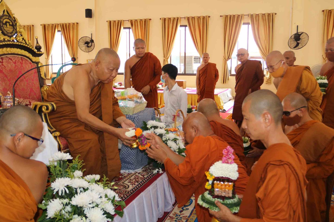ชื่นชมพระสังฆาธิการเน้นย้ำความสามัคคีในหมู่คณะสงฆ์