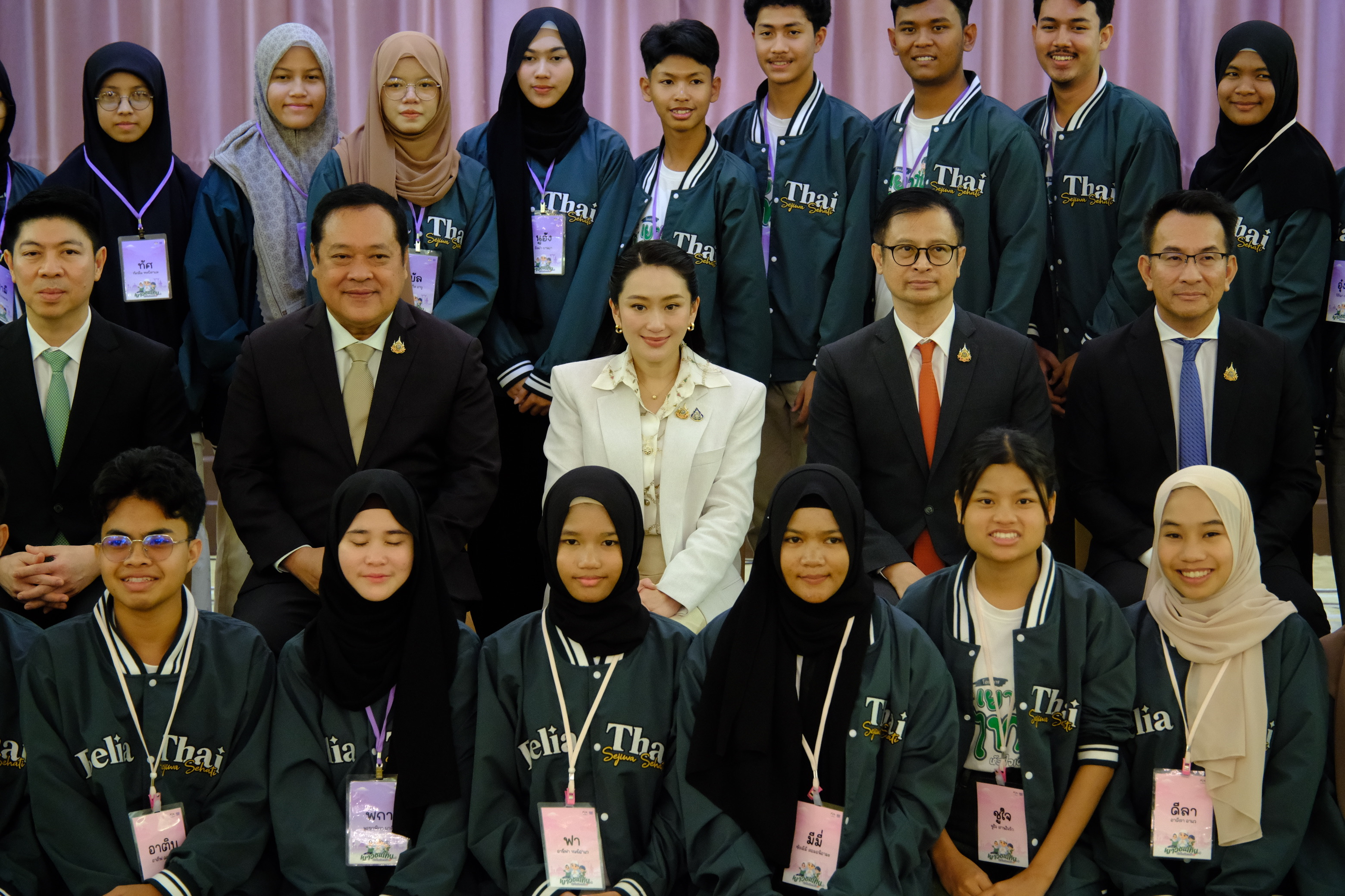 "รมว.ยุติธรรม" นำ "คณะผู้พิพากษา" และ"เยาวชนไทยหัวใจเดียวกัน" รุ่นที่ 9 เข้าพบนายกฯ 