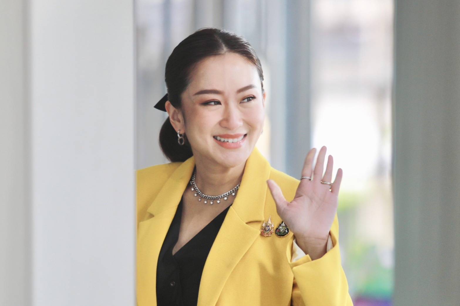 ฤกษ์ดี “นายกฯอิ๊งค์” เข้าทำเนียบฯ สักการะ “พระพรหม-ศาลพระภูมิ-ศาลตายาย” จัด  ฮวงจุ้ยโต๊ะทำงานใหม่ ทำงานวันแรก 16 ก.ย.นี้