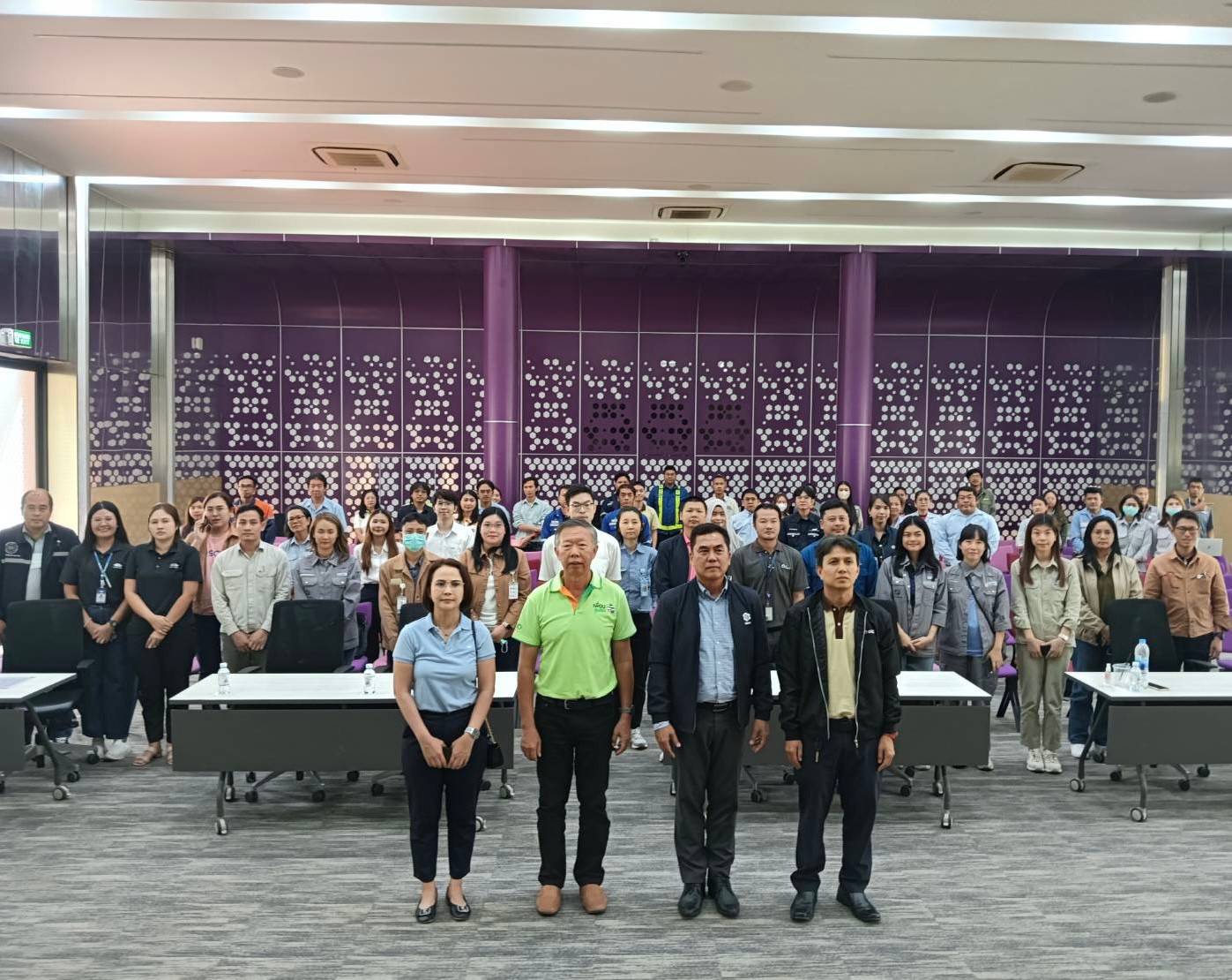 สมาคมเพื่อนชุมชน จับมือ กนอ. เปิดเวที สัมมนา เครือข่ายเฝ้าระวังสิ่งแวดล้อมเชิงรุก ต่อเนื่อง