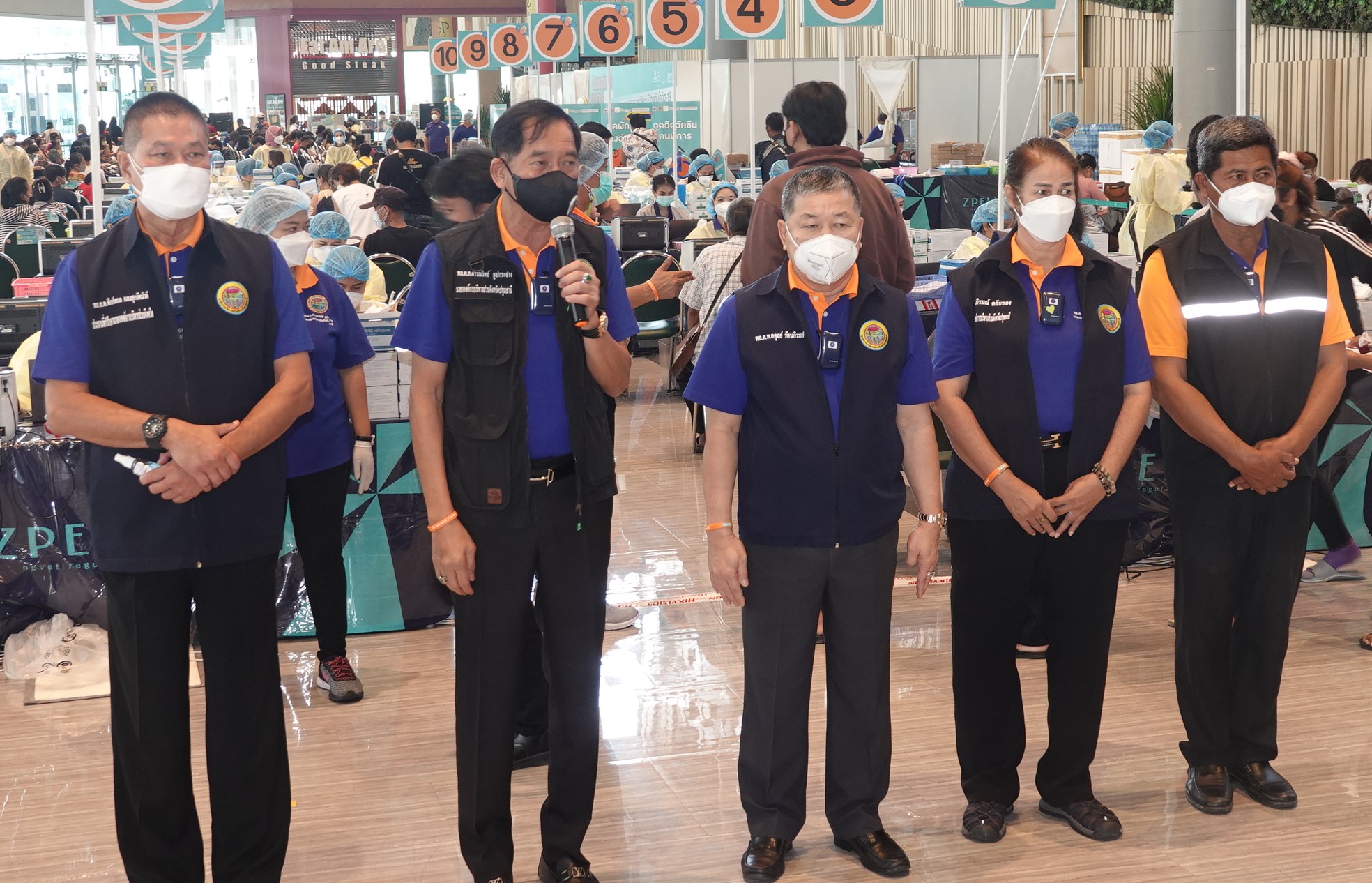 ปทุมฯปิดแล้วโรงพยาบาลสนาม นายกอบจ.จัดวัคซีนอีก 2 แสนโดส