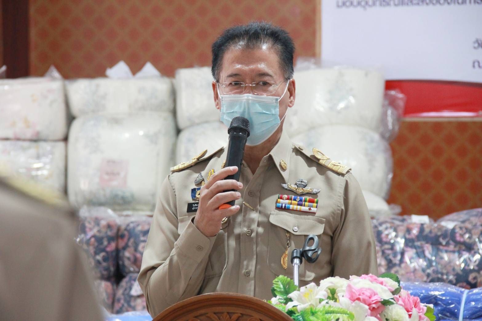 ผู้ว่าฯชัยภูมิ-หมอเมืองพญาแล  ชวนงดเหล้าเข้าพรรษาเลี่ยงโควิด-ลดค่าใช้จ่าย    