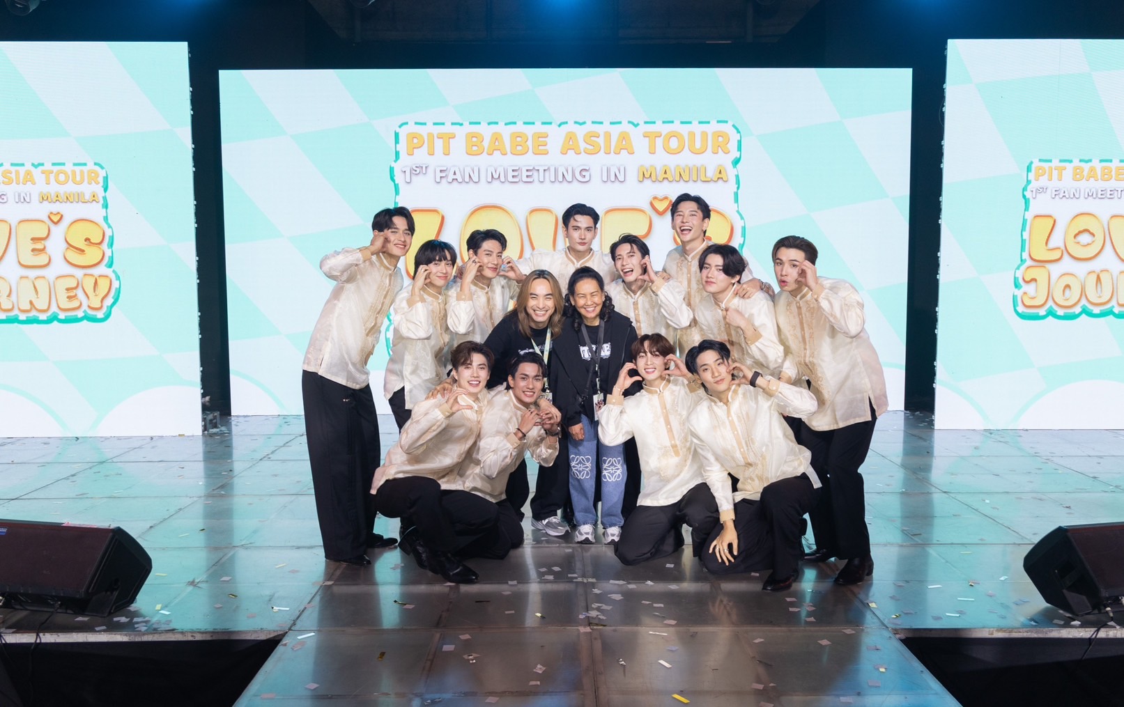 CHANGE2561 จัดเต็มครบทุกโมเมนต์ เติมเต็มเมมโมรี่หัวใจอินเตอร์แฟน MANILA กว่า 2 ชั่วโมง 