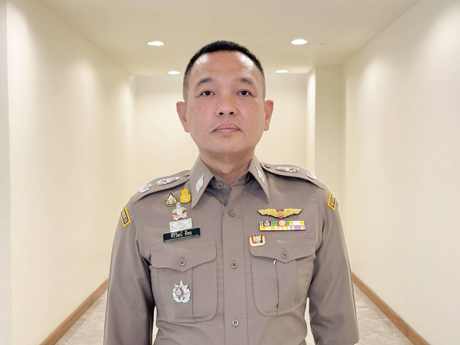 ตร.แนะ 7 ข้อควรปฏิบัติ ในการจอด และขึ้น-ลงรถ ภายในที่จอดรถห้างสรรพสินค้า 