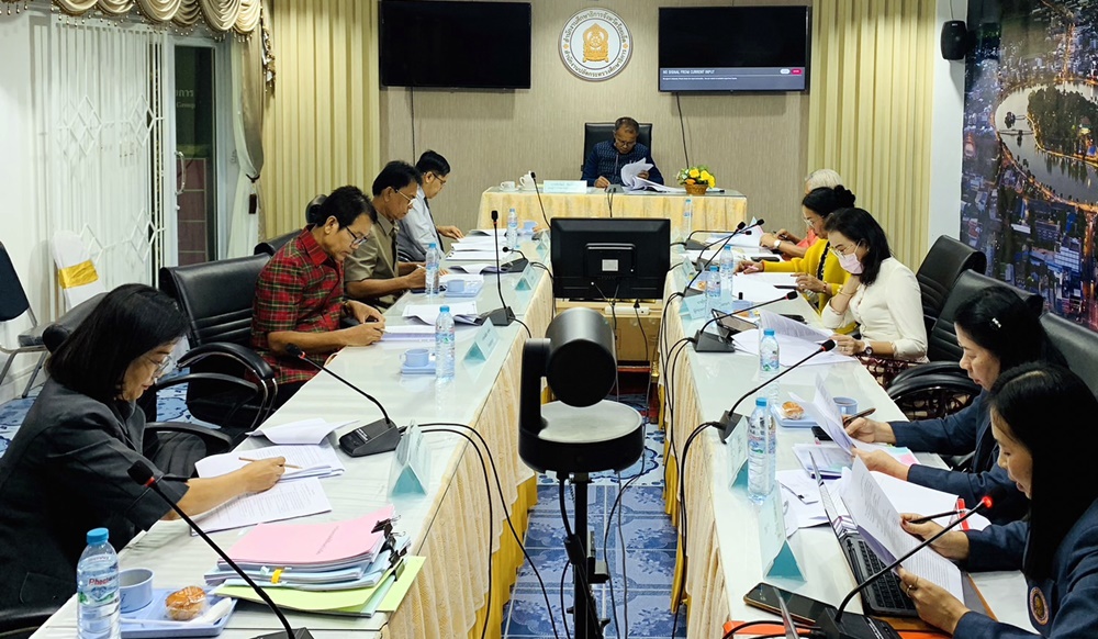 ร้อยเอ็ดพิจารณาอุทธรณ์งดรับนักเรียนโรงเรียนเอกชน