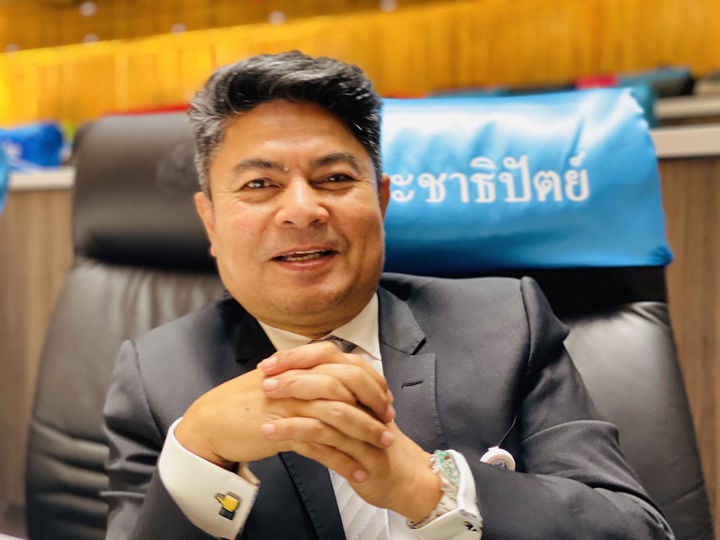 "เทพไท" จี้ สภาพัฒน์ เร่งอนุมัติโครงการฟื้นฟูเศษฐกิจด่วน หวั่นคนอดอยาก ปัญหาอาชญากรรมตามมา