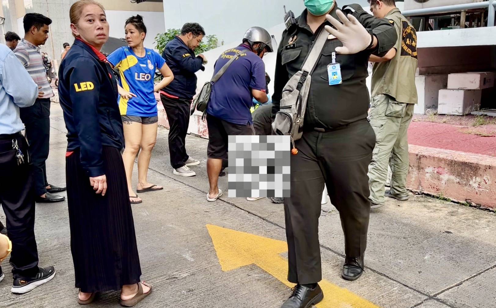 นักเรียน ม.2 พลัดตกอาคารลานจอดรถ 10 ชั้นย่านประชาชื่นเสียชีวิตแล้วเหตุมีแรงกดดันด้านการเรียน