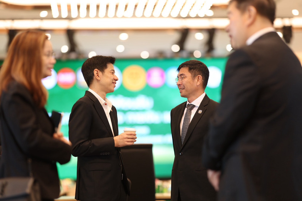 สงร.ต้อนรับคณะกรรมาธิการการเศรษฐกิจฯ วุฒิสภา ร่วมหารือ-แลกเปลี่ยนมุมมองด้านการเงิน รับมือสถานการณ์เศรษฐกิจโลกผันผวน