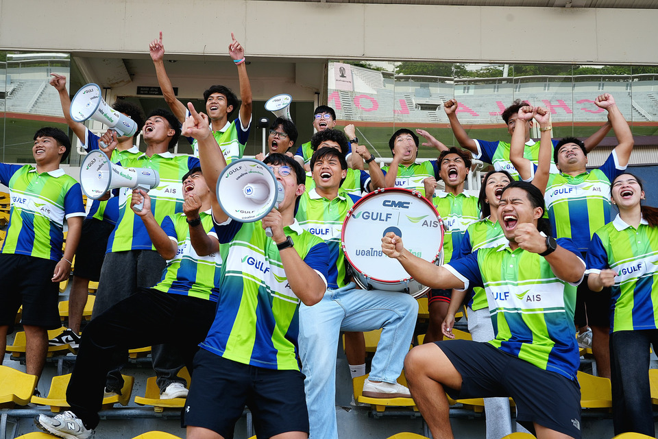“GULF-AIS บอลไทยเพื่อคนไทย” ส่งต่ออุปกรณ์เชียร์สทีมไทยลีก 3 ทุกทีม ปลุกกระแสล่าตั๋วเลื่อนชั้น