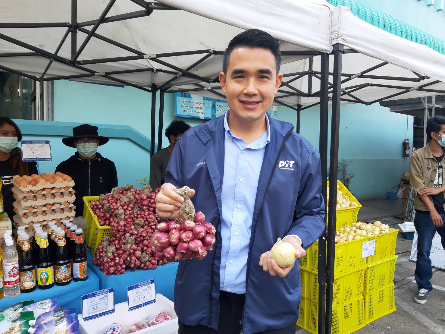 พาณิชย์ปิดจ๊อบโค้งสุดท้ายหอมแดงศรีสะเกษปี 66 ดันราคาดีกว่าปีที่แล้ว