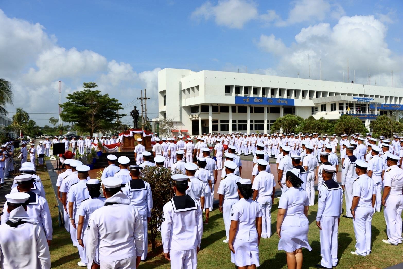 ผบ.ทร.ประธานจัดกิจกรรม ครบรอบวันสิ้นพระชนม์ 100 ปี เสด็จเตี่ย