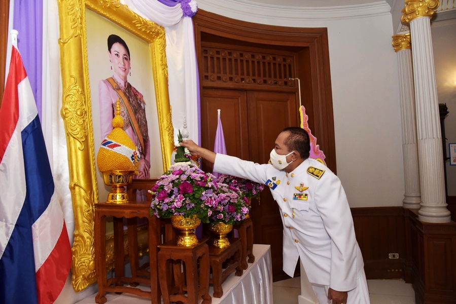 อธิบดีกรมปศุสัตว์ นำทีมผู้บริหาร ถวายพระพรชัยมงคล เนื่องในวโรกาสวันเฉลิมพระชนมพรรษาสมเด็จพระนางเจ้าสุทิดาฯ