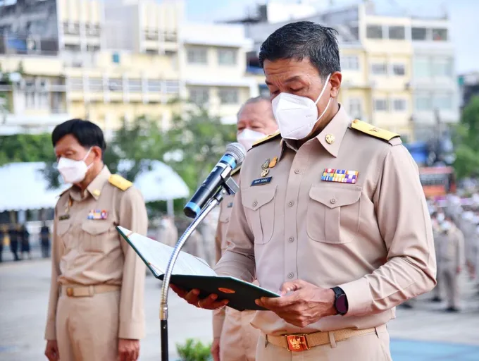 “ผู้ว่าฯ ชัชชาติ” ลั่นให้ความสำคัญ “คนเดินถนน” อันดับหนึ่ง ยันมีพื้นที่เหลือแบ่งคนทำมาหากิน