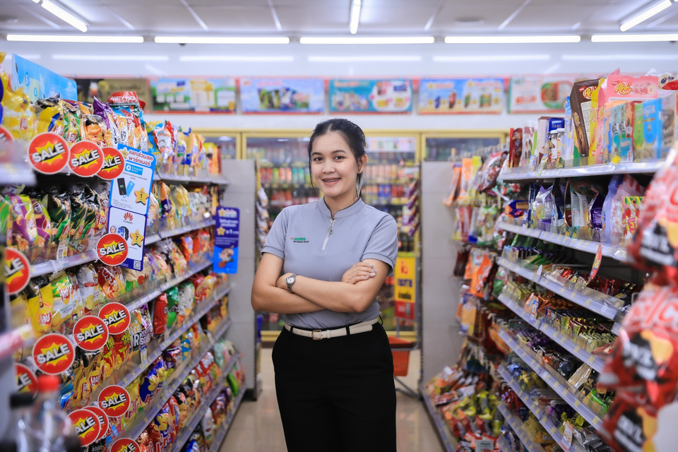 จากพนักงานสู่เจ้าของร้านเซเว่น ในวัย 23 ปี บทเรียนสำคัญคือการคิดแบบ “เถ้าแก่”