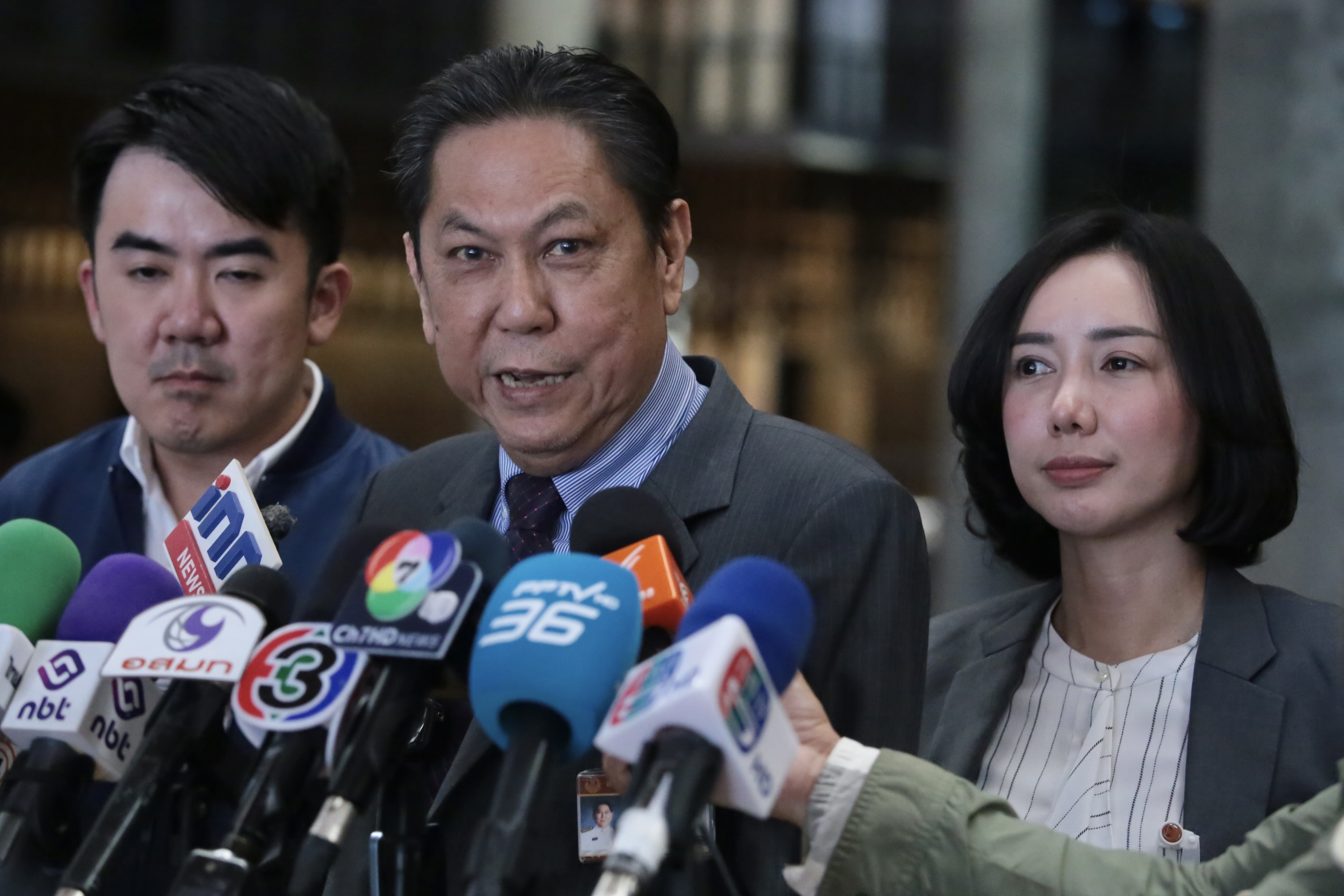 “วิสุทธิ์” ยกสมัย “ชวน” เป็นผู้นำฝ่ายค้านก็แก้ญัตติซักฟอกตามที่ประธานสภาฯสั่ง 