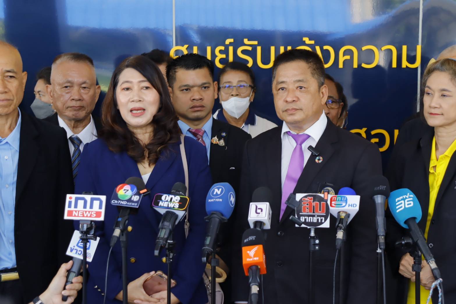 สภาทนายความพาผู้เสียหาย แจ้งความบริษัทเอกชนหลอกลงทุนธุรกิจผลิตเครื่องกำเนิดไฟฟ้าฯ