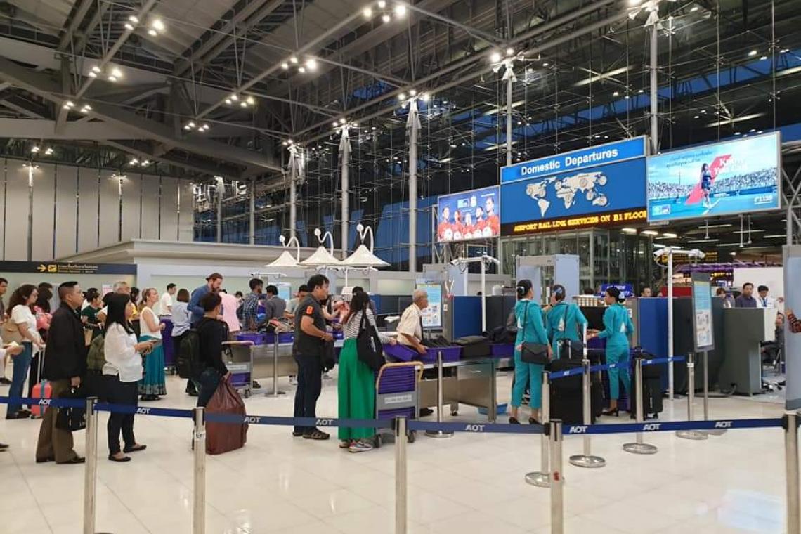 “ทอท.” คุมเข้มห้ามแคปหน้าจอ Boarding Pass แทนตั๋ว ใช้ขึ้นเครื่องบินไม่ได้ 	