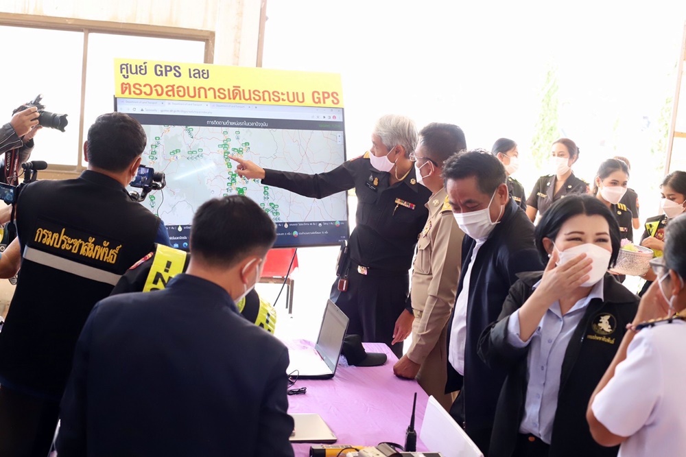 ขนส่งเลย เปิดจุดตรวจความพร้อมรถโดยสารสาธารณะ-ผู้ขับรถ รองรับประชาชนเดินทางช่วงเทศกาลปีใหม่ 2566