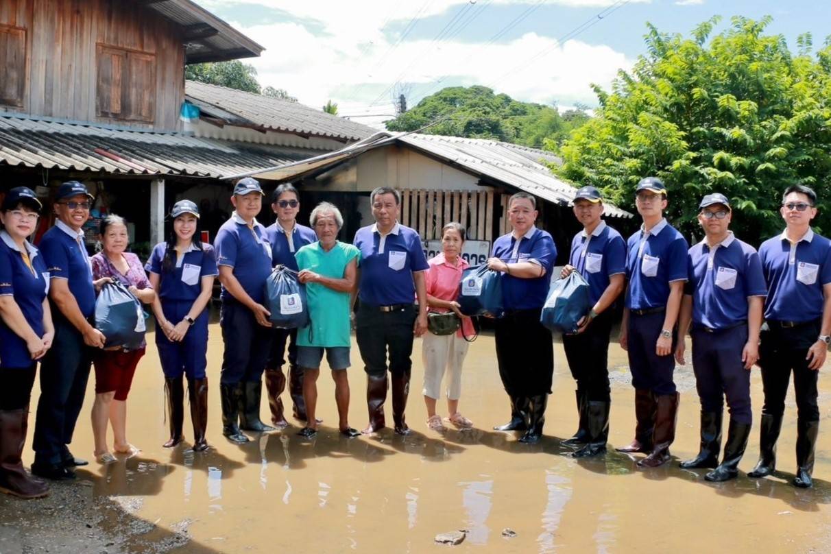 วิริยะประกันภัย ส่งมอบถุงยังชีพและน้ำดื่ม    บรรเทาทุกข์แก่ผู้ประสบภัยน้ำท่วมเชียงใหม่-ลำพูน-ลำปาง อย่างต่อเนื่อง