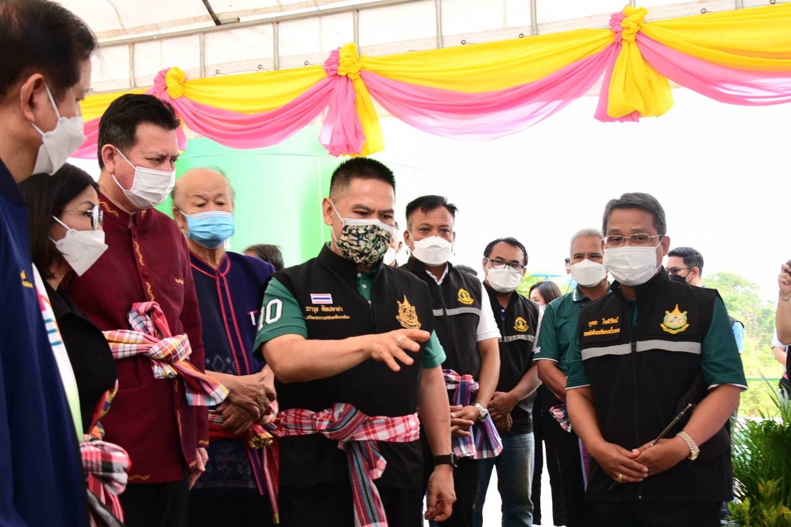 "วราวุธ" ตรวจติดตามโครงการน้ำบาดาลแก้ภัยแล้ง อันเนื่องมาจากพระราชดำริ จ.นครพนม