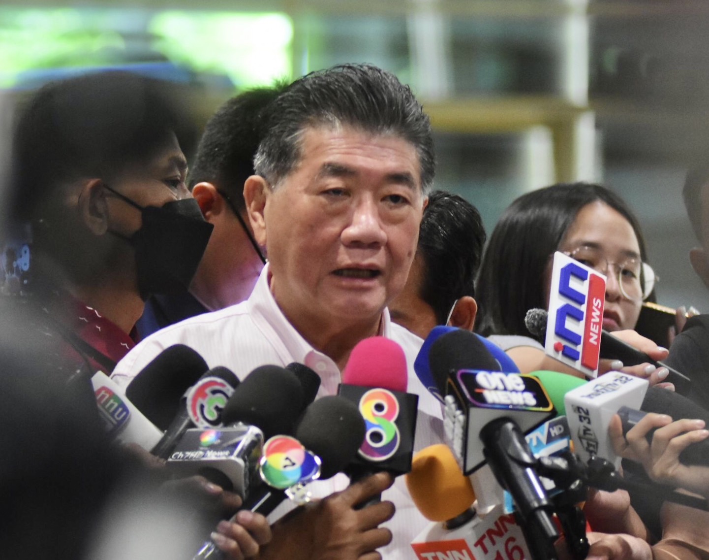 "เพื่อไทย" อาสาเป็น "หินก้อนแรก" เปิดทางลดความขัดแย้ง มั่นใจ โหวตนายกฯ ครั้งเดียวผ่าน เมิน "ชัยธวัช-ศิธา" วิจารณ์
