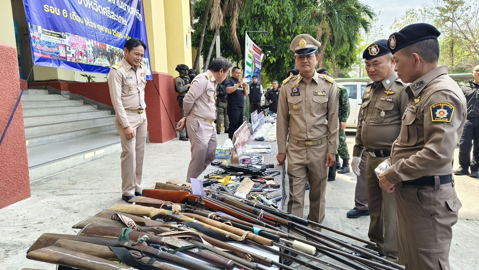 ศรีสะเกษโชว์ผลงาน 6 เดือน กวาดล้างเครือข่ายยาเสพติดกว่า 2,600 ราย ยึดยาบ้า 6.5 แสนเม็ด 