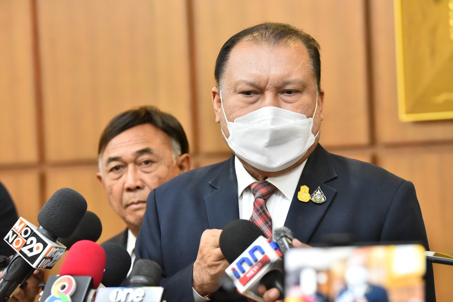 “สนธิญา” ร้อง “กกต.” ซ้ำ ! สอบ “พิธา” ถือหุ้นสื่อ ขัดข้อบังคับพรรค เตรียมฟ้องกลับ“เสรีพิศุทธ์” หลัง ศาลอุทธรณ์ยกคำร้อง ทั้งอาญา-จริยธรรม 