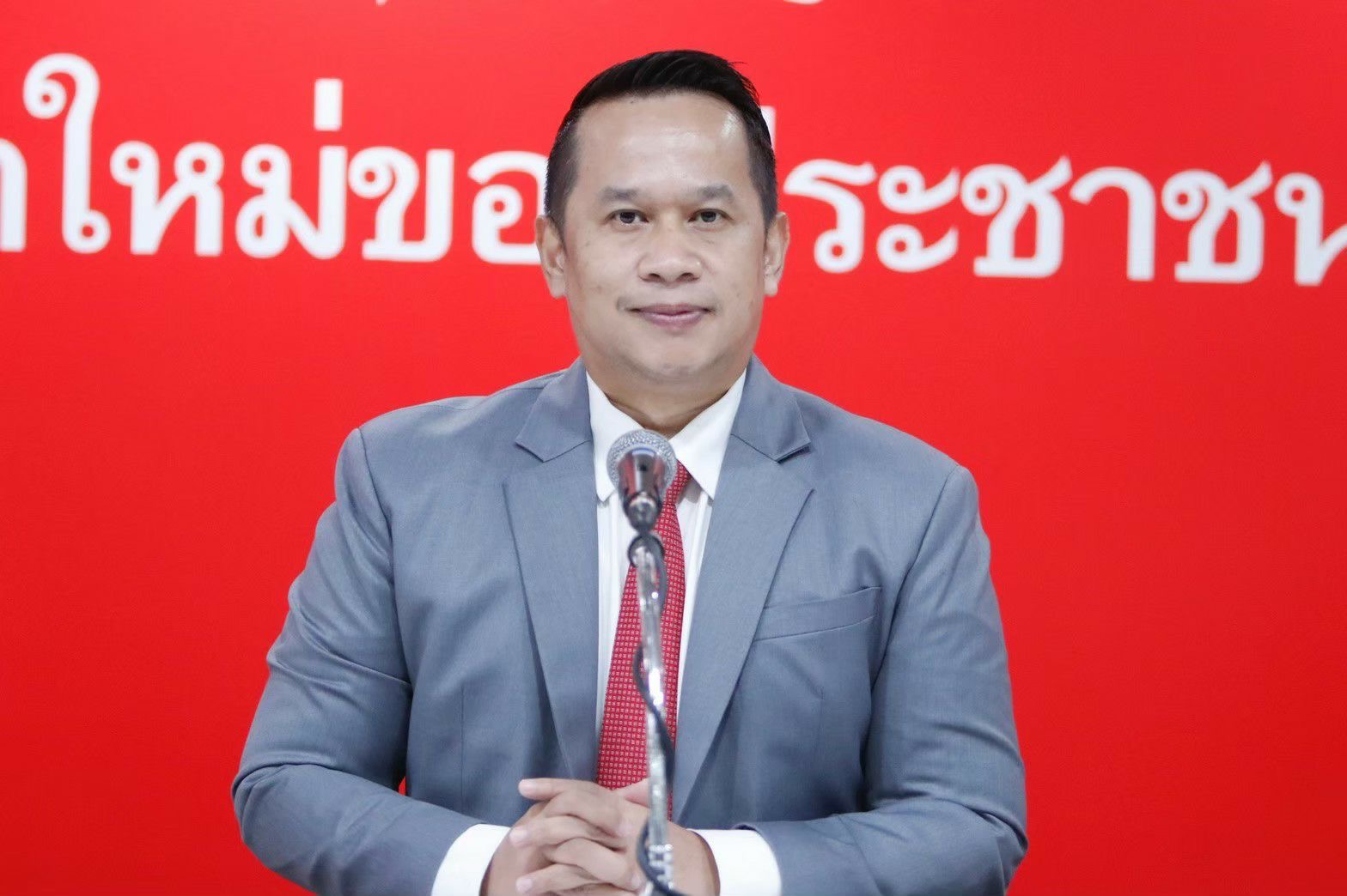 “อนุสรณ์” ชี้ ปฏิรูปการเมืองไม่มีอยู่จริง “พปชร.” ใกล้ล่มสลาย