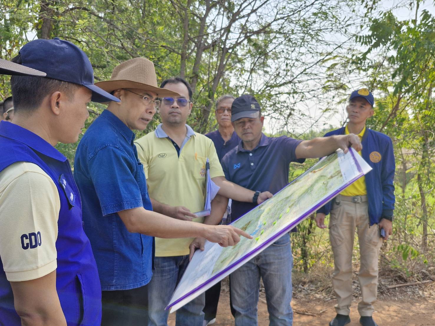 ผู้ว่าฯยโสธรเกาะติดสถานการณ์น้ำเตรียมแก้ปัญหาน้ำประปาเทศบาลตำบลห้องแซง
